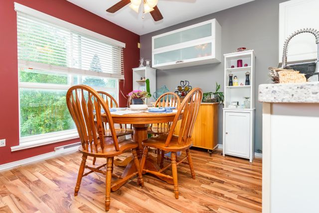 22230-north-avenue-west-central-maple-ridge-05 at 401 - 22230 North Avenue, West Central, Maple Ridge