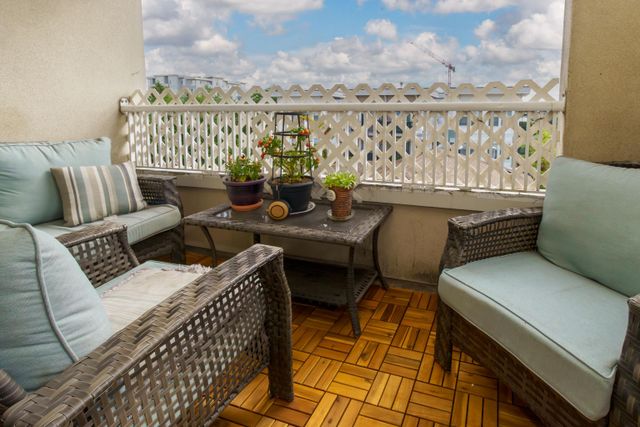 22230-north-avenue-west-central-maple-ridge-17 at 401 - 22230 North Avenue, West Central, Maple Ridge