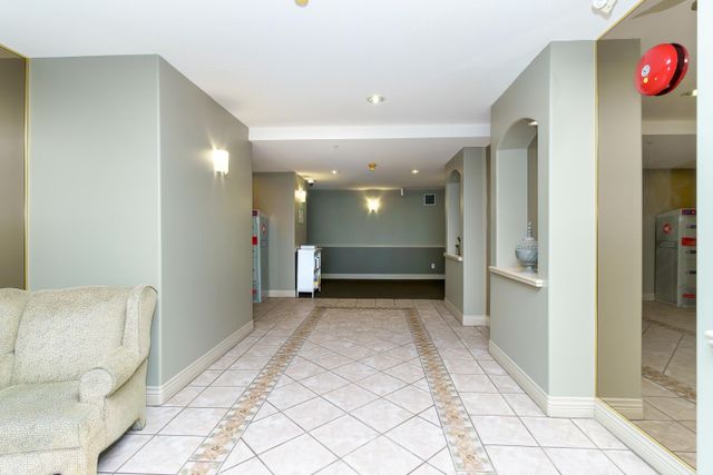 22230-north-avenue-west-central-maple-ridge-26 at 401 - 22230 North Avenue, West Central, Maple Ridge