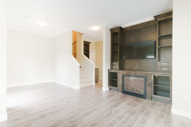 10550-248-street-thornhill-mr-maple-ridge-03 at 1 - 10550 248 Street, Thornhill MR, Maple Ridge