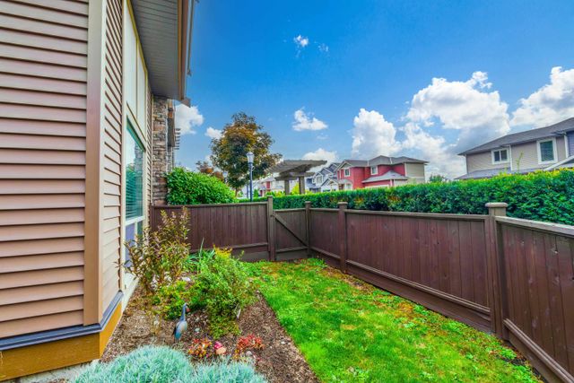 10550-248-street-thornhill-mr-maple-ridge-26 at 1 - 10550 248 Street, Thornhill MR, Maple Ridge