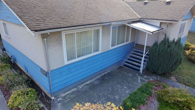 3047-oxford-street-glenwood-pq-port-coquitlam-23 at 3047 Oxford Street, Glenwood PQ, Port Coquitlam