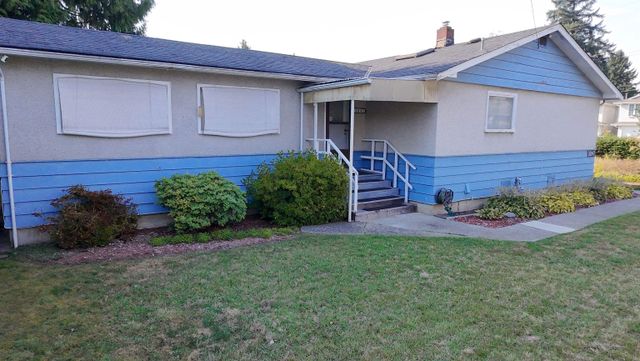 3047-oxford-street-glenwood-pq-port-coquitlam-38 at 3047 Oxford Street, Glenwood PQ, Port Coquitlam