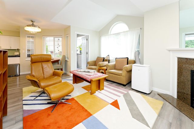 22515-116-avenue-east-central-maple-ridge-18 at 215 - 22515 116 Avenue, East Central, Maple Ridge