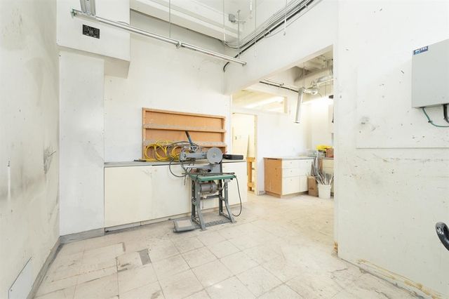 124-w-8-avenue-mount-pleasant-vw-vancouver-west-11 at A - 124 W 8 Avenue, Mount Pleasant VW, Vancouver West