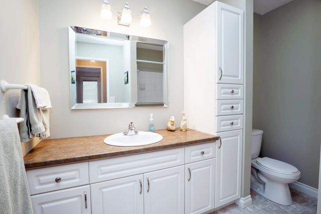 21056-barker-avenue-southwest-maple-ridge-maple-ridge-16 at 21056 Barker Avenue, Southwest Maple Ridge, Maple Ridge 21056-barker-avenue-southwest-maple-ridge-maple-ridge-16 at 21056 Barker Avenue, Southwest Maple Ridge, Maple Ridge