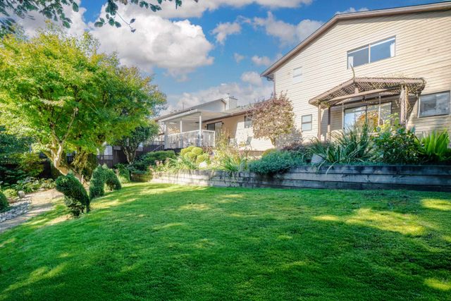 21056-barker-avenue-southwest-maple-ridge-maple-ridge-23 at 21056 Barker Avenue, Southwest Maple Ridge, Maple Ridge 21056-barker-avenue-southwest-maple-ridge-maple-ridge-23 at 21056 Barker Avenue, Southwest Maple Ridge, Maple Ridge