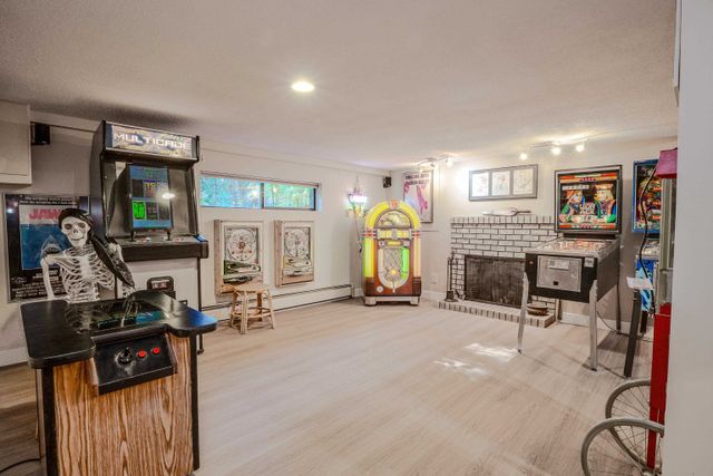 2475-norcrest-court-oakdale-burnaby-north-22 at 2475 Norcrest Court, Oakdale, Burnaby North 2475-norcrest-court-oakdale-burnaby-north-22 at 2475 Norcrest Court, Oakdale, Burnaby North