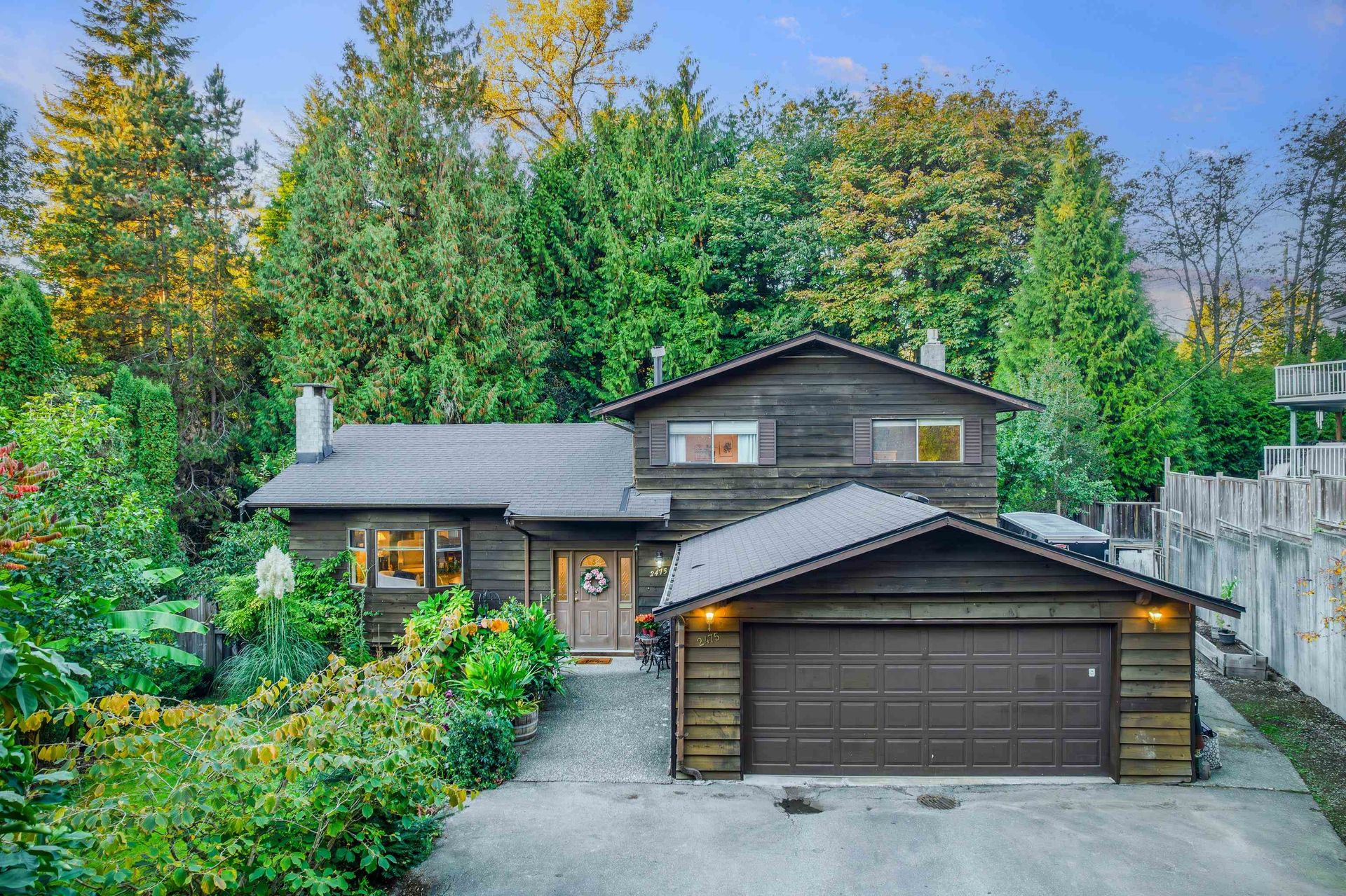 2475 Norcrest Court, Oakdale, Burnaby North photo number 1 2475 Norcrest Court, Oakdale, Burnaby North photo number 1