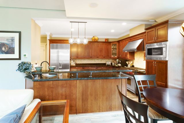 2915-fern-drive-anmore-port-moody-08 at 2915 Fern Drive, Anmore, Port Moody