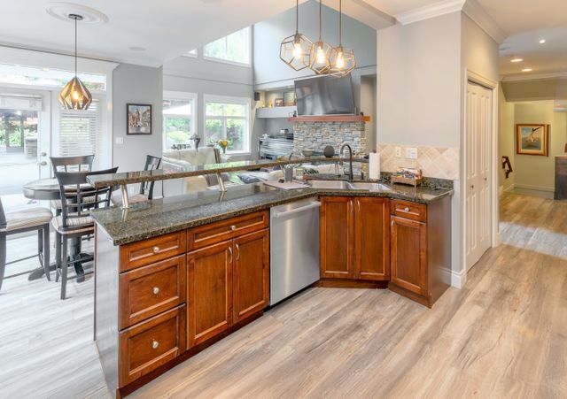 2915-fern-drive-anmore-port-moody-10 at 2915 Fern Drive, Anmore, Port Moody