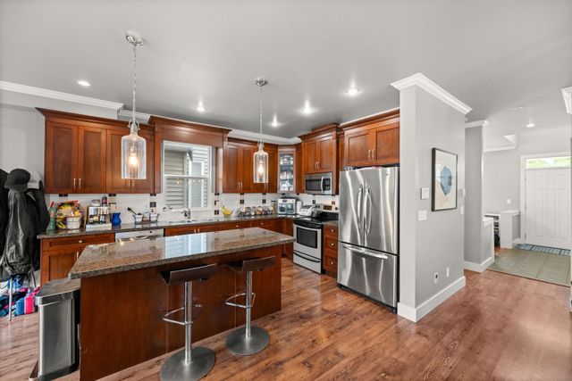 19453-67a-avenue-clayton-cloverdale-03 at 19453 67a Avenue, Clayton, Cloverdale 19453-67a-avenue-clayton-cloverdale-03 at 19453 67a Avenue, Clayton, Cloverdale