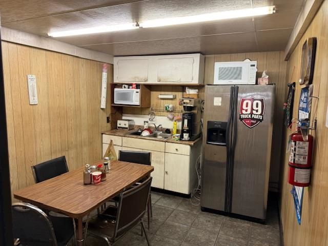 12993-king-george-boulevard-bridgeview-north-surrey-03-1 at 12993 King George Boulevard, Bridgeview, North Surrey