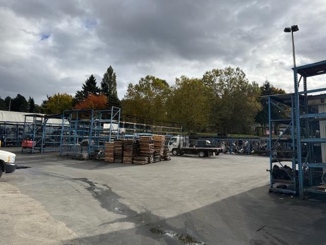 12993-king-george-boulevard-bridgeview-north-surrey-10 at 12993 King George Boulevard, Bridgeview, North Surrey