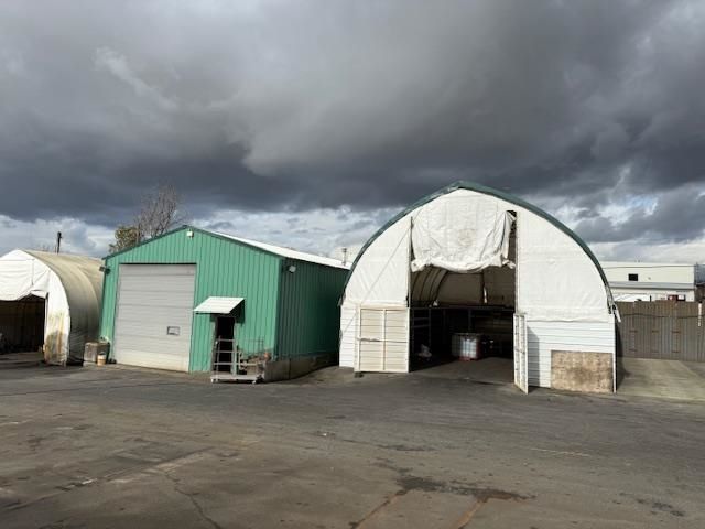 12993-king-george-boulevard-bridgeview-north-surrey-17-1 at 12993 King George Boulevard, Bridgeview, North Surrey