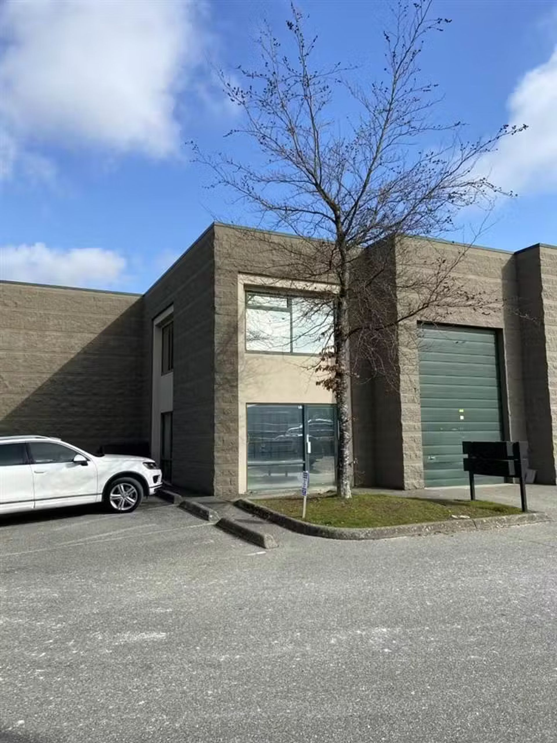 4 - 20071 113b Avenue photo number 1 4 - 20071 113b Avenue photo number 1