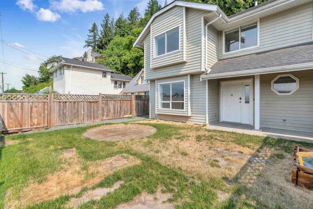 e8ef0d5e4a61f7716d5172e5bcc0ad96f061cdfe at 47129 Yale Road