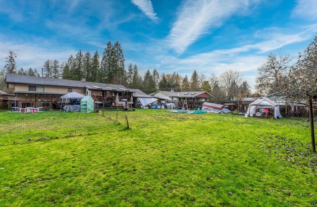 12250-skillen-street-northwest-maple-ridge-maple-ridge-24 at 12250 Skillen Street, Northwest Maple Ridge, Maple Ridge