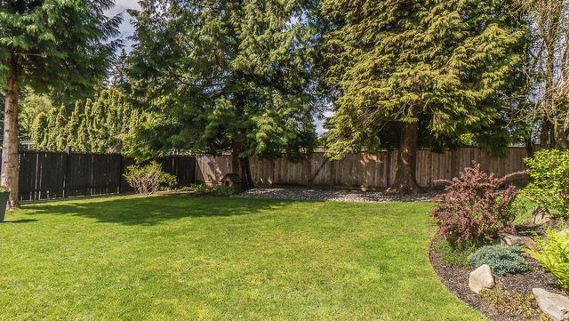 3b8c5fc8decf174e66dcb16a70ad8b5614eb7d60 at 3729 Wellington Street