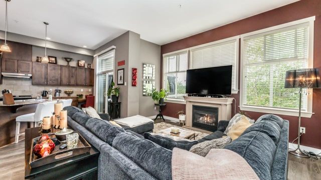 69630c15c90d08f0dbbcc69ef13cde7647c198df at 13 - 11160 234a Street