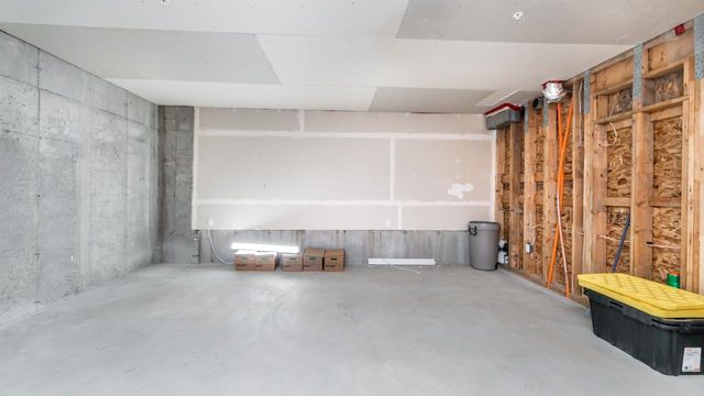 bea196b5f54e7c8e3d5d88135e0d856c0d96083a at 13 - 11160 234a Street