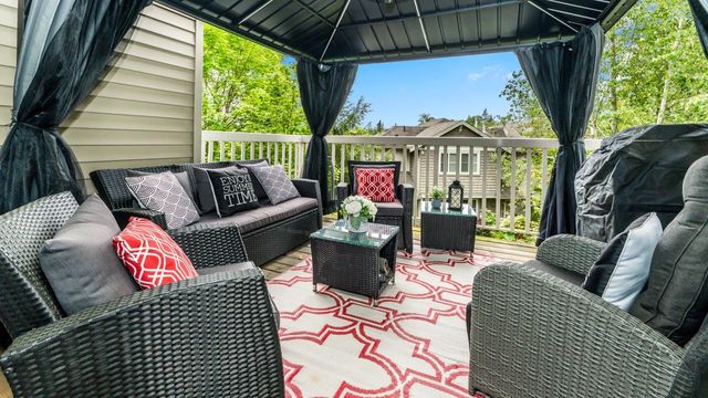 e6a094da9bc667eeb5b96b1521a659fe7ad297cd at 13 - 11160 234a Street