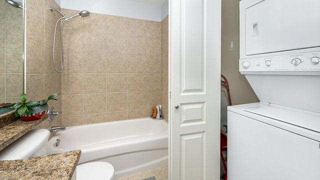 010f93d4f0085775e1a5cda226224cc9d22530b6 at 403 - 12090 227 Street