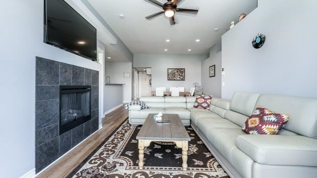 e30b9b1202325e32cd0b0b6033c659b82fd7a7d0 at 403 - 12090 227 Street