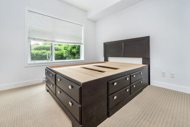 e39118fb62dc335b579675d2022bb540579ce030 at 109 - 12070 227 Street