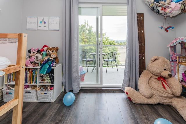 2f4e6d1af8d1705a9551c90d8dcd1c6c63238c6a at 209 - 11963 223 Street