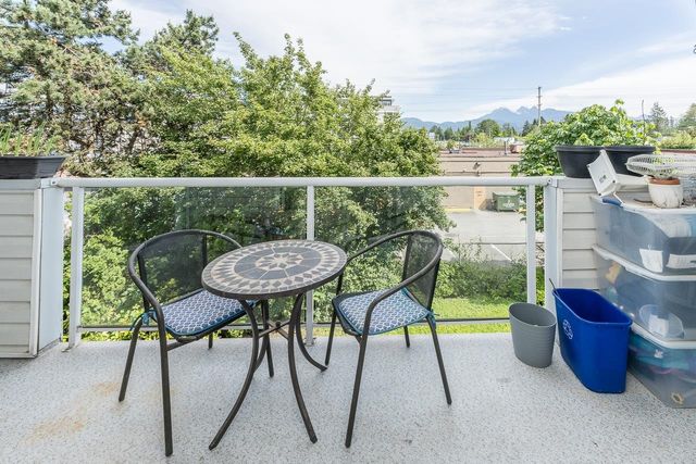 3708f1c707dc16411feca0b42300485327cb805d at 209 - 11963 223 Street