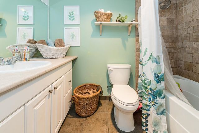 69e673177f8c86c6c6de0af3553524dcd8ce634e at 209 - 11963 223 Street