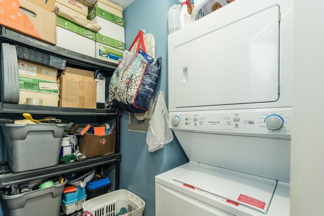 af1b84267d17449850713e0a0da86efae7ad9845 at 209 - 11963 223 Street