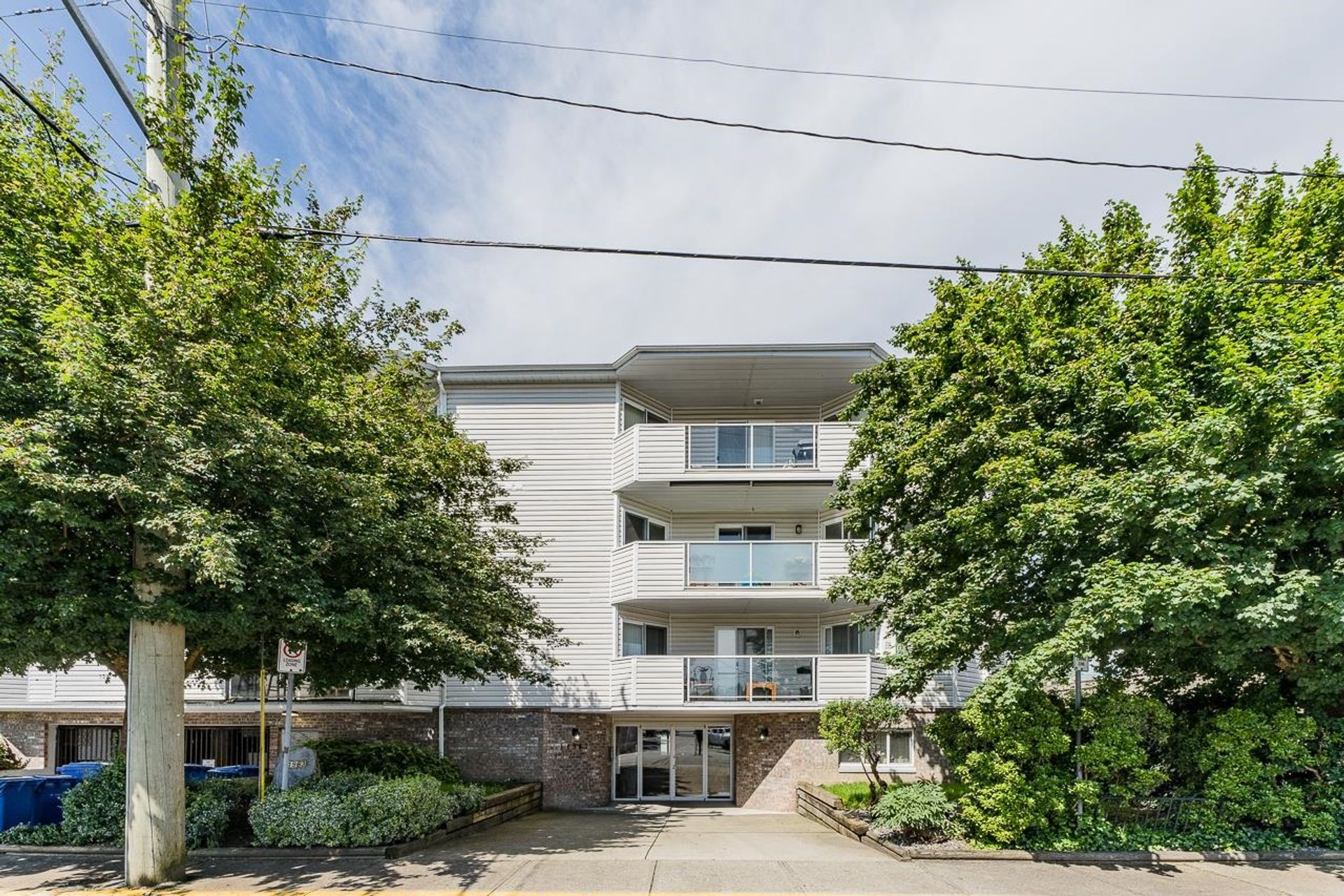 209 - 11963 223 Street photo number 1 209 - 11963 223 Street photo number 1