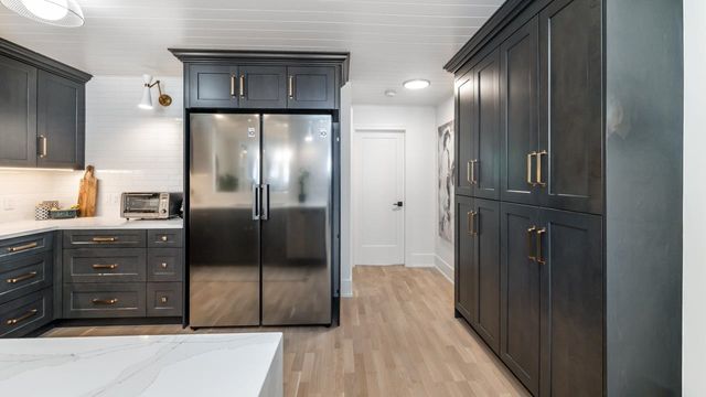 6d4a16d02b7de7fde1f1a88686d4d6550d118a85 at 58 - 22308 124 Avenue