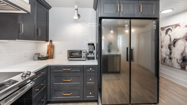 cdc42d8c05269e777ac0644b1934509217ea2b20 at 58 - 22308 124 Avenue