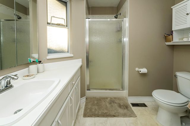 01fc09133ba98a9f73672f1103b85e2833d43db4 at 11697 Glenhurst Street