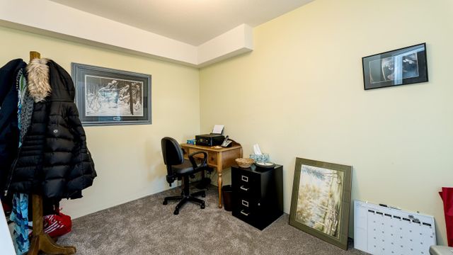 2e7542aef4d0a92933c7c42294c37987851b5018 at 11697 Glenhurst Street