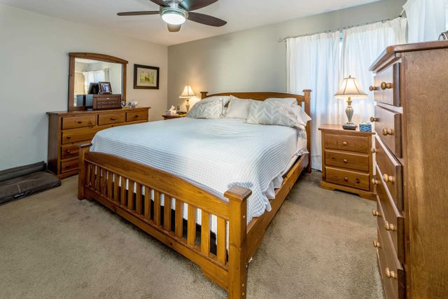 8e4eb1136713382a215ff8c75790bd9fe685c039 at 11697 Glenhurst Street