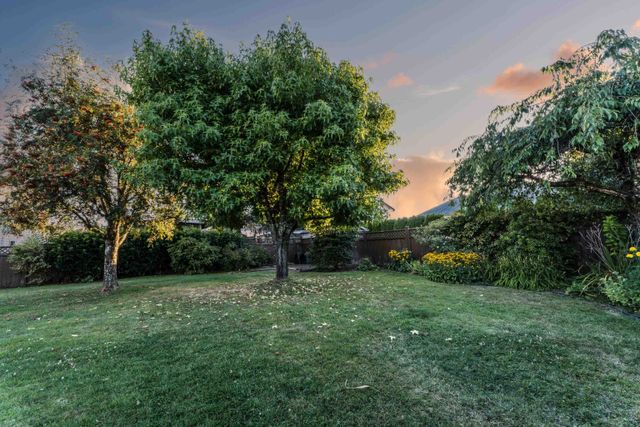 92bdf0eca0584cc64d7592ac401a552767db2b0b at 11697 Glenhurst Street