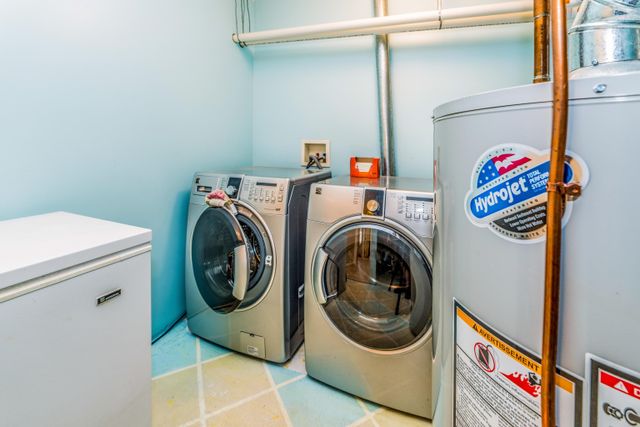 be72cb1abb4426b69794df6aa4eae3fb118f4eb8 at 11697 Glenhurst Street