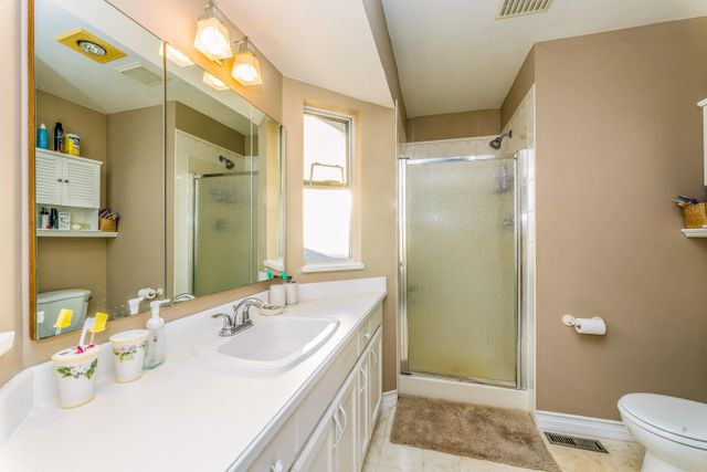 f3b78b7829defa84cef406309dafa685bb57c51d at 11697 Glenhurst Street