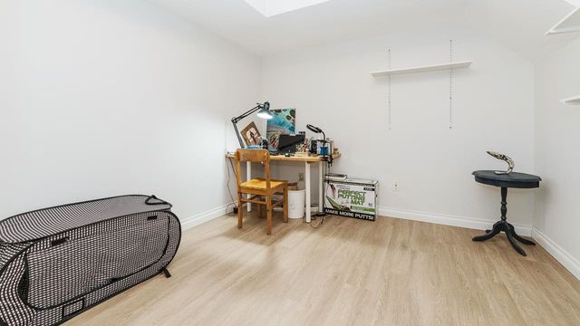 b664942aa2e6a6a359bafb8a30c94d4b1c37e01d at 7 - 22488 116 Avenue