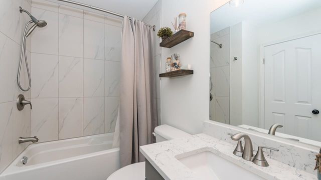 dafcbcc8fcc4040deaca619f9222f7b516ce8568 at 7 - 22488 116 Avenue