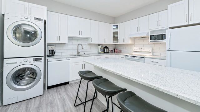 8cd04259b0ae1464b434e0cfe04fd026ca21588c at 32743 Unger Court