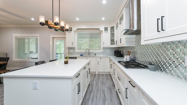 9f720fe27237faf5316993920a8ac508790e7286 at 32743 Unger Court