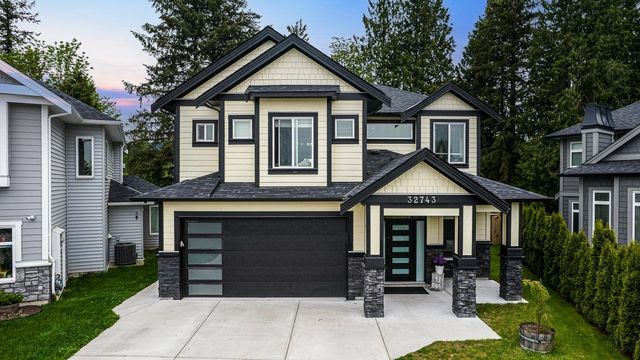 b8b2d598c2bd56aa4988917f0bf9ed32f496345f at 32743 Unger Court