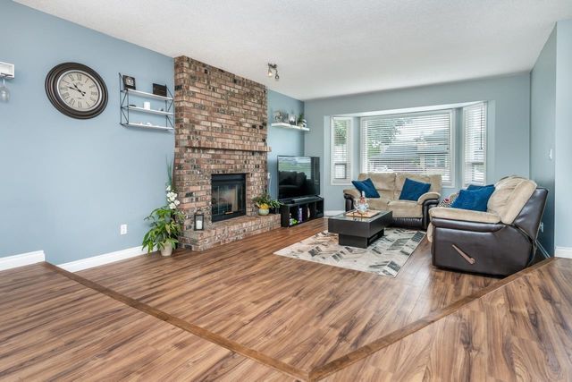 242419def44e8a5fb83c3396c6f1ff3287765dd9 at 20359 Dale Drive, Maple Ridge, Bc, V2x 8v6 242419def44e8a5fb83c3396c6f1ff3287765dd9 at 20359 Dale Drive, Maple Ridge, Bc, V2x 8v6