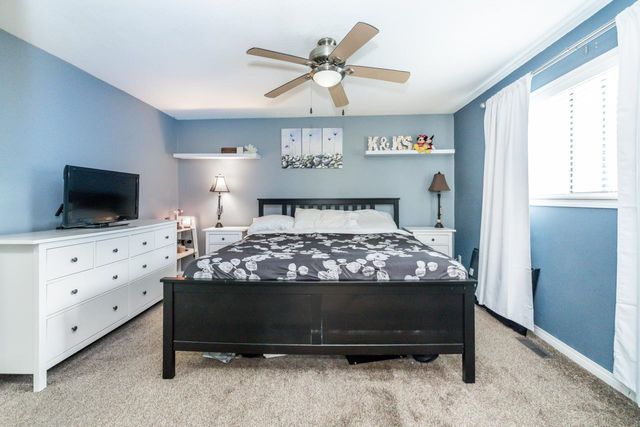 b6074482ce1fb0e2f77877039177e2cfca628a3a at 20359 Dale Drive, Maple Ridge, Bc, V2x 8v6