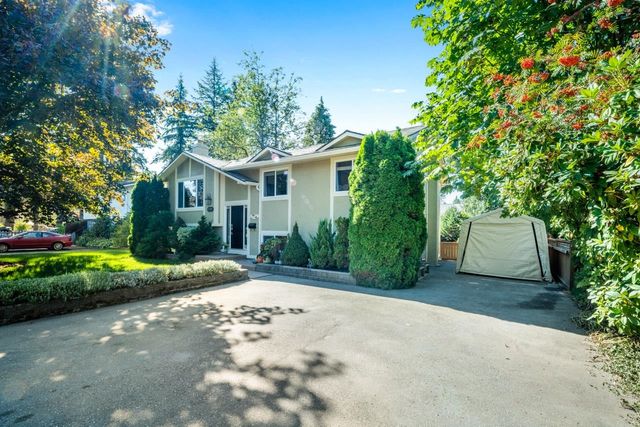 339629767154ac45632b755a36cd638f50fd5fcb at 7795 Falcon Crescent 339629767154ac45632b755a36cd638f50fd5fcb at 7795 Falcon Crescent